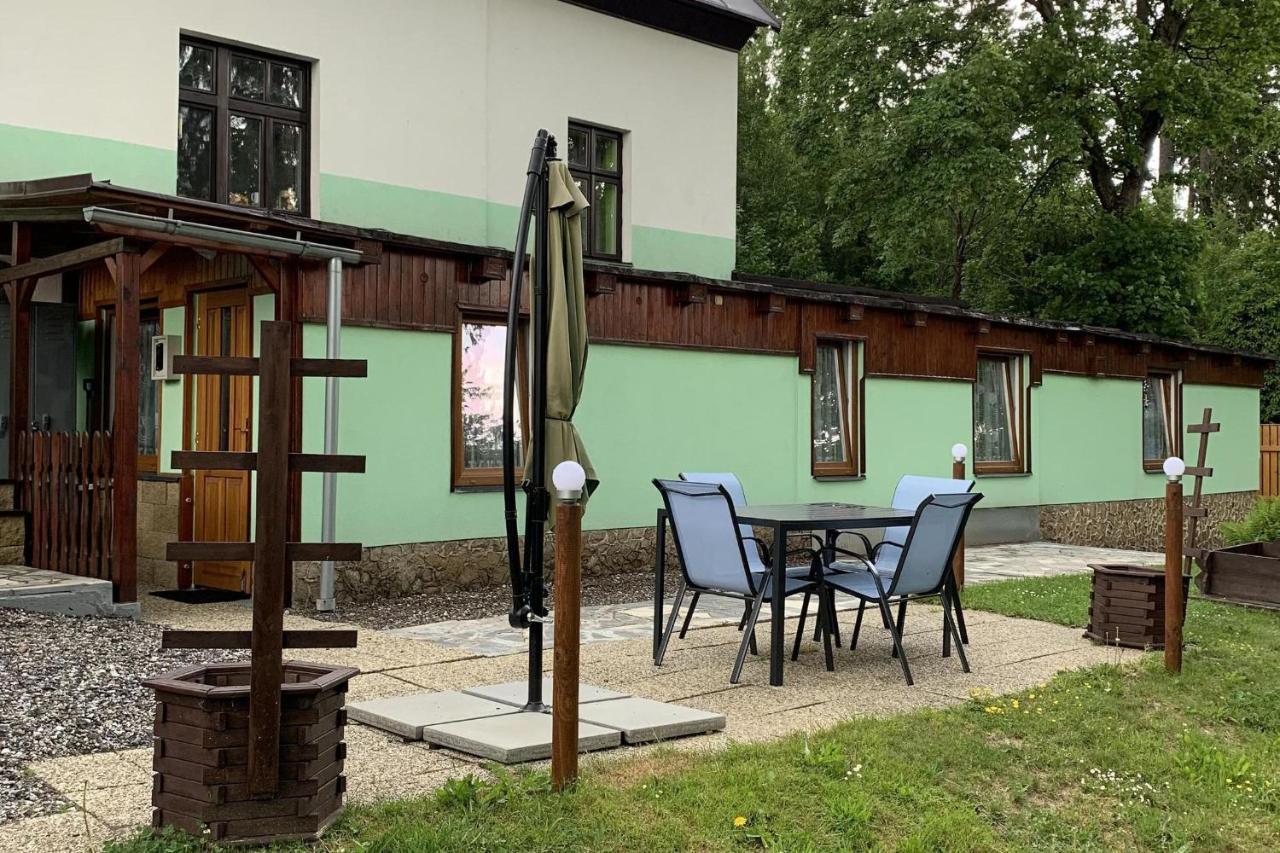 Apartmany U Sjezdovky Janske Lazne Exterior photo